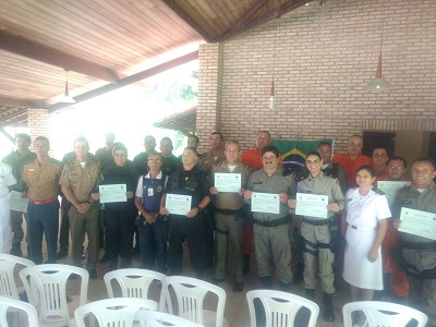 Militares do 6º BPM recebem certificados de curso de Tripulação de Embarcações em Japaratinga